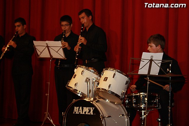 Agrupacin Musical de Totana - Concierto en honor a Santa Cecilia 2011 y homenaje a Jos Daz - 4
