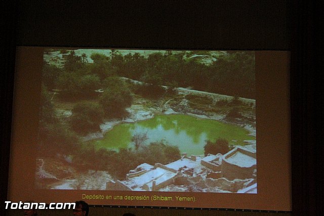 Charla Los ltimos descubrimientos de La Bastida