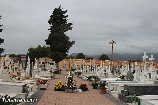 Visita al cementerio municipal - 2016 - 53