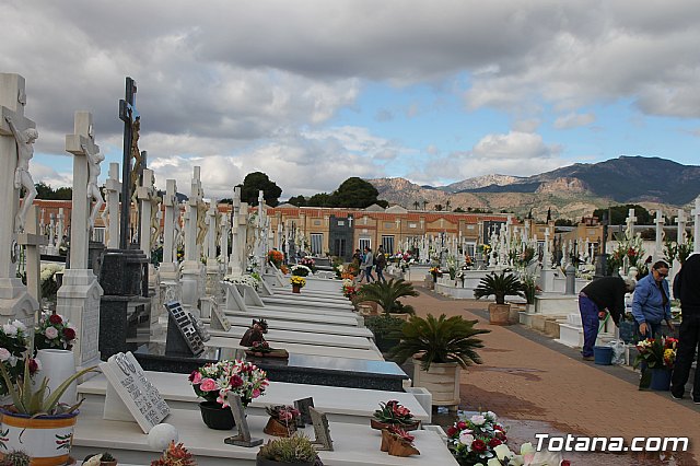 Cementerio. Da previo a la festividad de Todos los Santos 2018 - 167