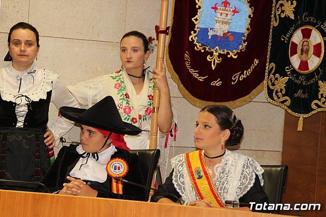 xito de organizacin y participacin de la Fiesta del Folklore y las Tradiciones 