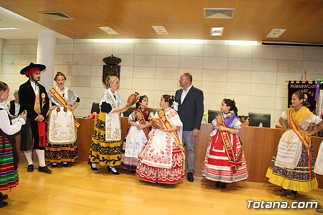 xito de organizacin y participacin de la Fiesta del Folklore y las Tradiciones 