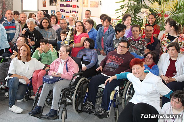 La Orquesta de La Dolorosa visita los centros de da para personas con enfermedad mental - 42