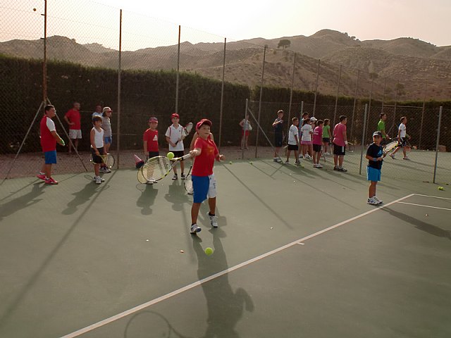 Clausura del curso 2011-2012 de la Escuela del Club de Tenis Totana - 36