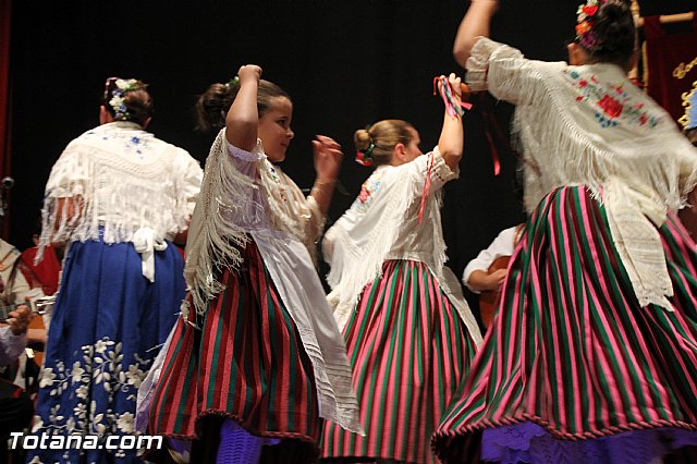 VI Festival Folklrico Infantil Coros y Danzas 