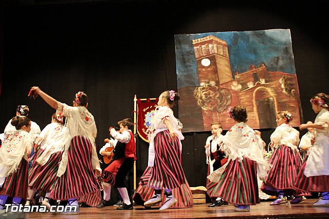 VI Festival Folklrico Infantil Coros y Danzas 