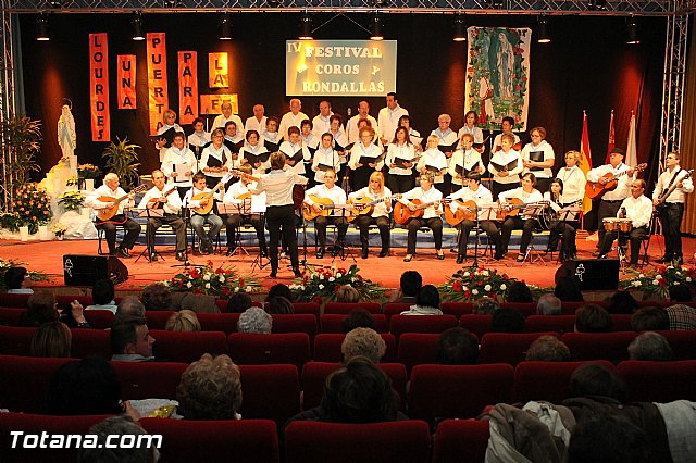 IV Festival de coros y Rondallas a beneficio de la Delegacin de Lourdes de Totana - 69