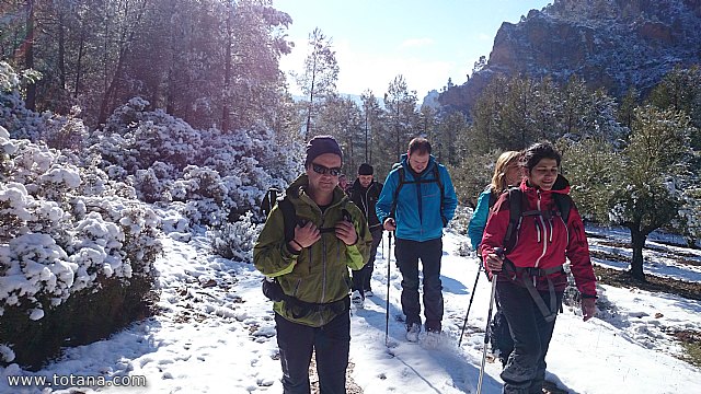 El club senderista realiz tres rutas donde la nieve fue la gran protagonista - 195