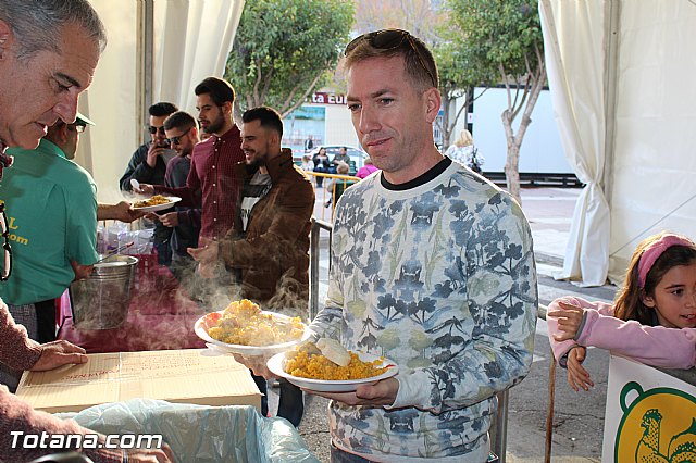 Paella gigante en la Carpa de Noche - Fiestas de Santa Eulalia 2015 - 177