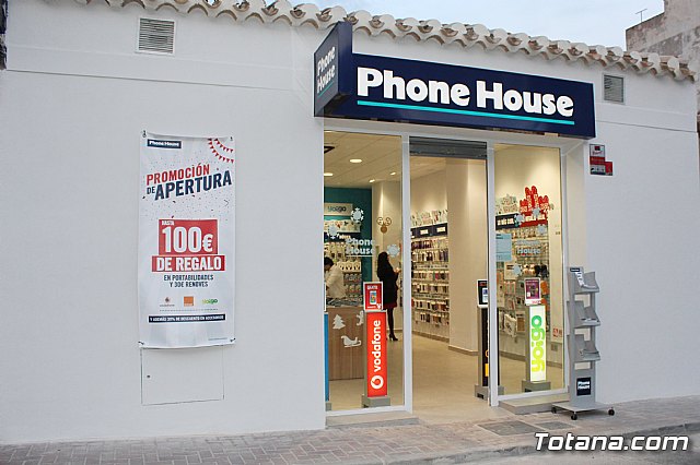 Abre sus puertas Phone House en Totana - 1