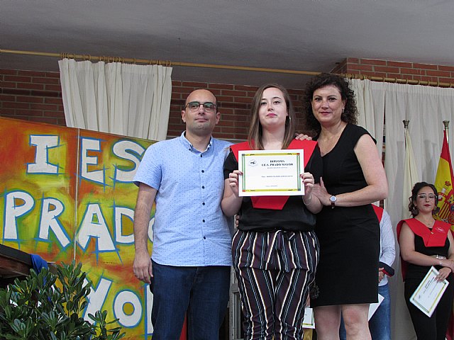 Graduaciones IES Prado Mayor 2 de Ciclos Formativos de Grado Medio y 2 de Bachillerato - 2019 - 139