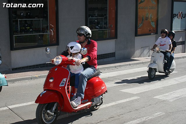 Concentracion Vespas Pub Rambla - 2009 - 100