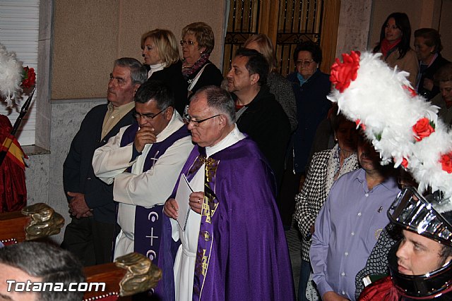 Solemne Va Crucis con la imagen de Nuestro Padre Jess Nazareno - Viernes de Dolores 2012 - 84